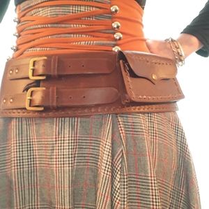 Steampunk style belt with pocket